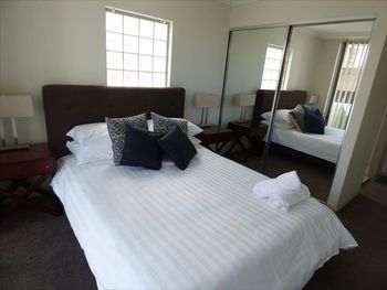 The Apartment Service L1101 - Great Ocean Road Tourism 0