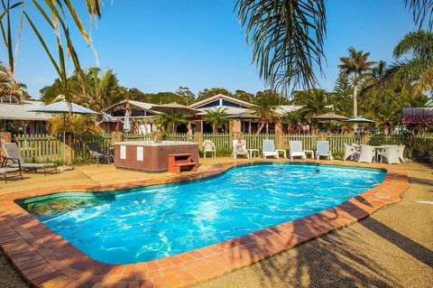 Crescent Head Resort & Conference Centre - Great Ocean Road Tourism 1