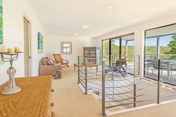 Spinnakers Loft 3 Bed Apartment - Great Ocean Road Tourism 0