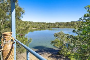 Spinnakers Loft 3 Bed Apartment - Great Ocean Road Tourism 1