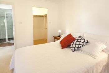 Spinnakers Loft 3 Bed Apartment - Great Ocean Road Tourism 6