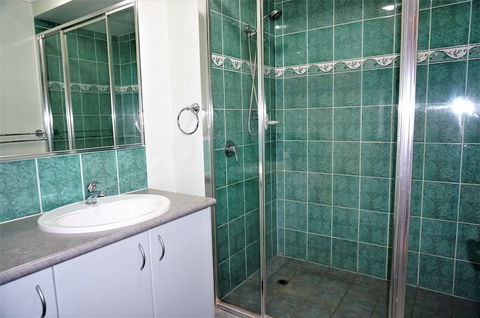 Ningaloo Breeze Villa 2 - Great Ocean Road Tourism 6