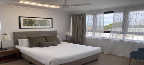 Airtrip Apartments On Carlyle St. Mackay - Great Ocean Road Tourism 5