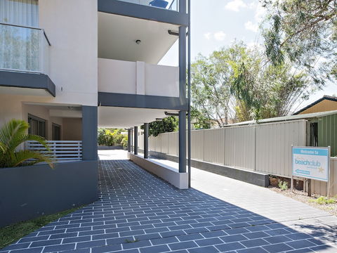 Shoal Bay Beachclub Apartments - Great Ocean Road Tourism 3