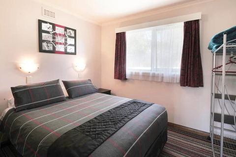 Georges Bay Apartments - Great Ocean Road Tourism 3