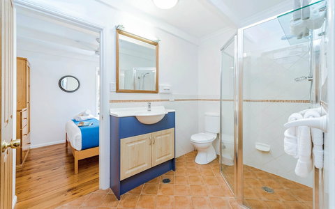 Clubyamba Beach Holiday Accommodation - Adults Only - Great Ocean Road Tourism 5