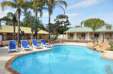 Pinjarra Resort - Great Ocean Road Tourism 4