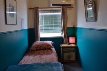 Aussie Way Backpackers - Great Ocean Road Tourism 1