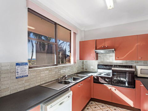Kurranulla, Unit 5/15 Weatherly Close - Great Ocean Road Tourism 1
