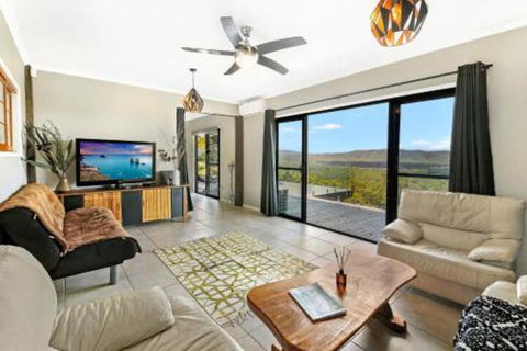 Eagles Loft - Great Ocean Road Tourism 0