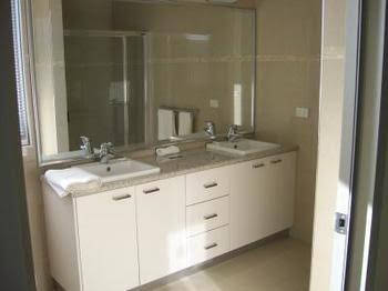 Harbour Views - Great Ocean Road Tourism 1