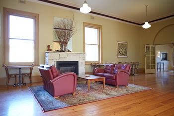 Whitehall Guesthouse Sorrento - Great Ocean Road Tourism 3