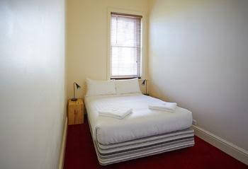 Whitehall Guesthouse Sorrento - Great Ocean Road Tourism 4