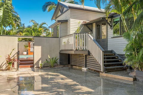 A PERFECT STAY - 3 Little Pigs - Great Ocean Road Tourism 1
