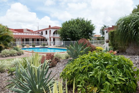 Bundaberg Spanish Motor Inn - Great Ocean Road Tourism 2