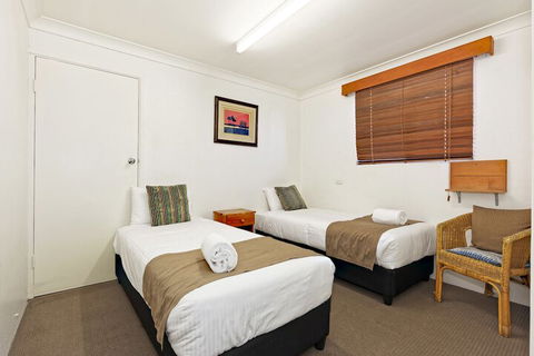 Riviera Motel Bundaberg - Great Ocean Road Tourism 6