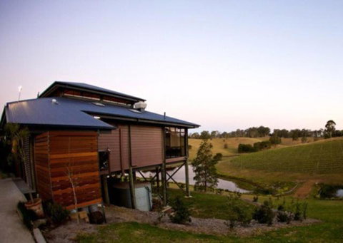 Oceanview Estate Vineyard Cottages - Great Ocean Road Tourism 0