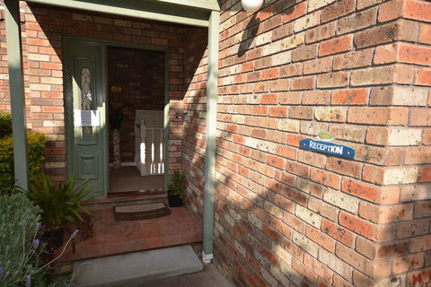 Captain's Quarters - Great Ocean Road Tourism 3
