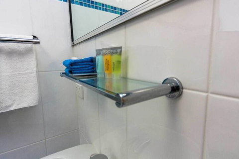 Bay Executive Motel - Great Ocean Road Tourism 1