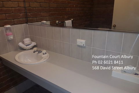 Fountain Court Motor Inn Albury - Great Ocean Road Tourism 6