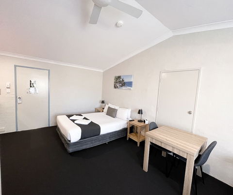 Costa Rica Motel - Great Ocean Road Tourism 5