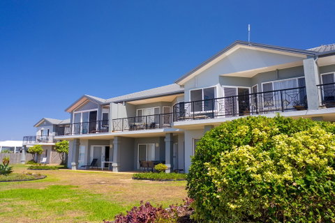 Meridian Beachside Apartments - Great Ocean Road Tourism 1