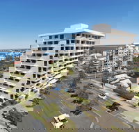 Burgess  Kings Beach Apartments - Great Ocean Road Tourism