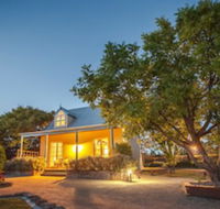 Vineyard Cottages - Great Ocean Road Tourism