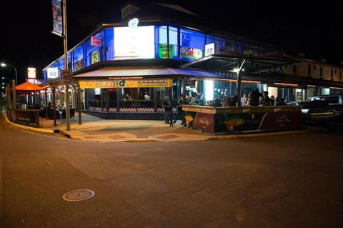 Grand Tasman Hotel - Great Ocean Road Tourism 2