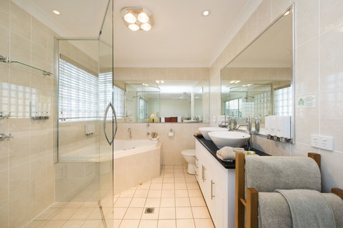 Soldiers Motel - Great Ocean Road Tourism 4