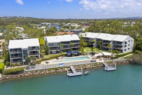 Noosa Shores Resort - Great Ocean Road Tourism 2