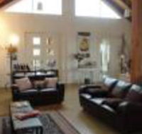 Outlook Hill Pavilion suites  Spa Cottages - Great Ocean Road Tourism