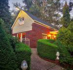Tyneside Gatehouse - Great Ocean Road Tourism