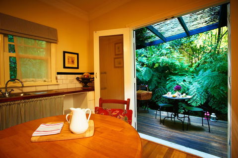Gatehouse Cottage At Merrow Cottages - Mt Dandenong - Great Ocean Road Tourism 5