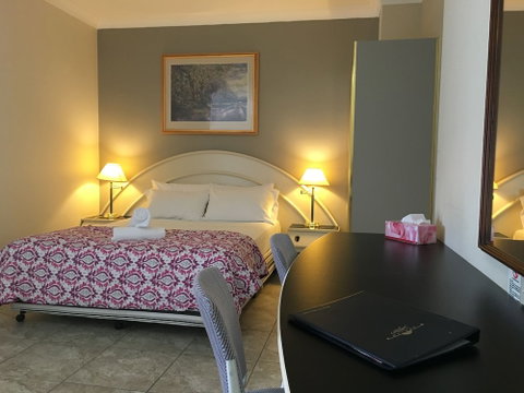 Pacific Garden Hotel - Great Ocean Road Tourism 5