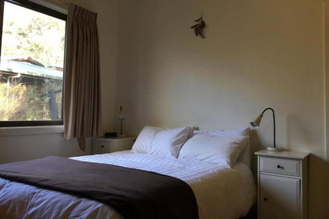 The Ledge Holiday House - Great Ocean Road Tourism 3