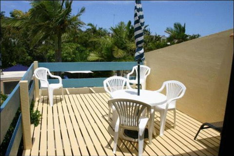 Noosa Terrace & Belmondos Waterfront Resort - Great Ocean Road Tourism 6