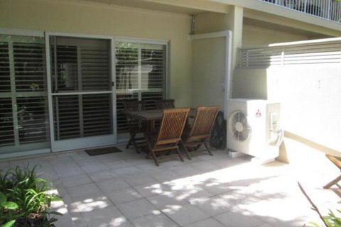 Noosa Terrace & Belmondos Waterfront Resort - Great Ocean Road Tourism 4