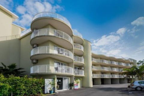 Cabarita Lake Apartments - Great Ocean Road Tourism 0