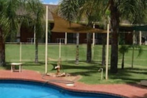 Tocumwal Golf Resort - Great Ocean Road Tourism 4