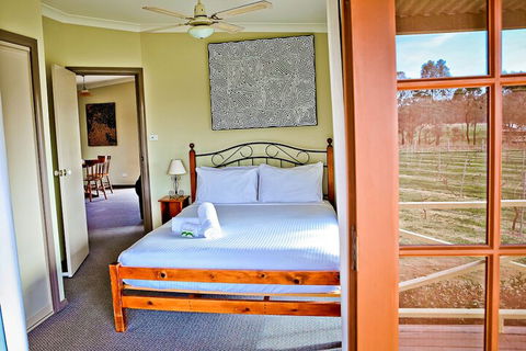 Twin Trees Country Cottages - Great Ocean Road Tourism 4