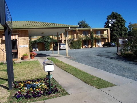 Deniliquin Motel - Great Ocean Road Tourism 3