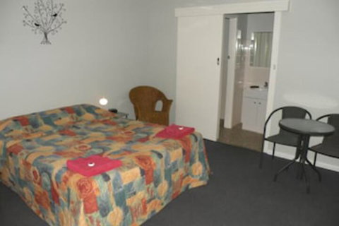 Corowa Motor Inn - Great Ocean Road Tourism 0