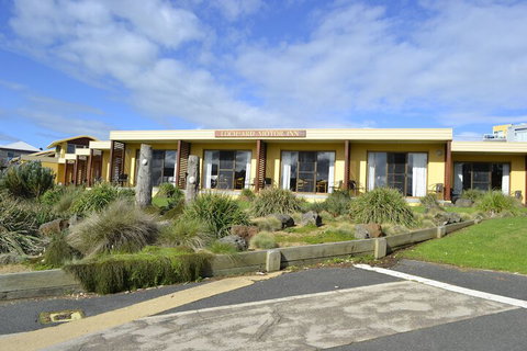 Loch Ard Motor Inn - Great Ocean Road Tourism 4