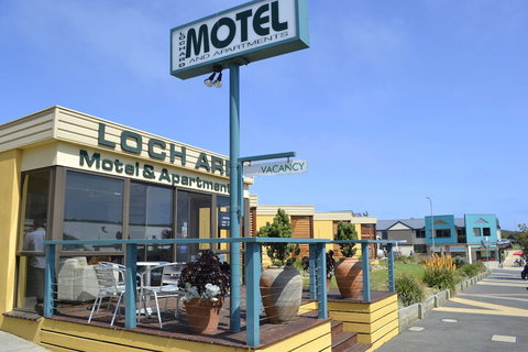 Loch Ard Motor Inn - Great Ocean Road Tourism 3