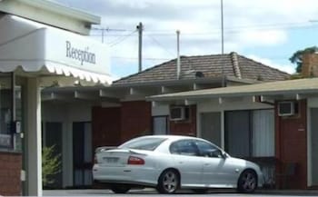Abbotswood Motor Inn - Great Ocean Road Tourism 2