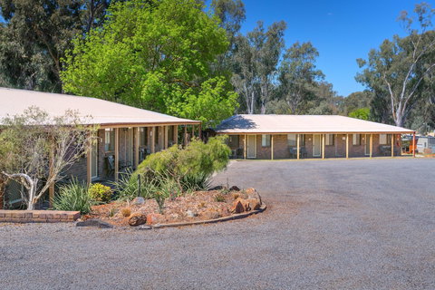 Corowa Bindaree Holiday Park - Great Ocean Road Tourism 0