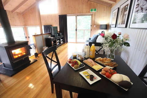 Belle's At Montville - Great Ocean Road Tourism 6