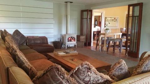 At Remingtons Private Cottages & Lodge - Great Ocean Road Tourism 6