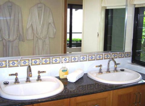 At Remingtons Private Cottages & Lodge - Great Ocean Road Tourism 2